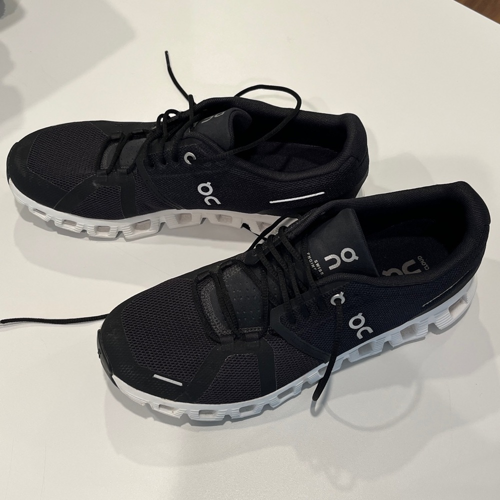 On Running woman’s  Black and White Athletic Running Shoes